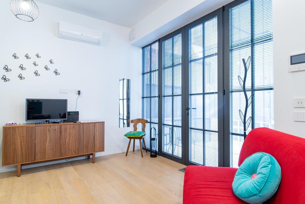 Magic Loft 29 By Happyhostorino Apartment Bagian luar foto
